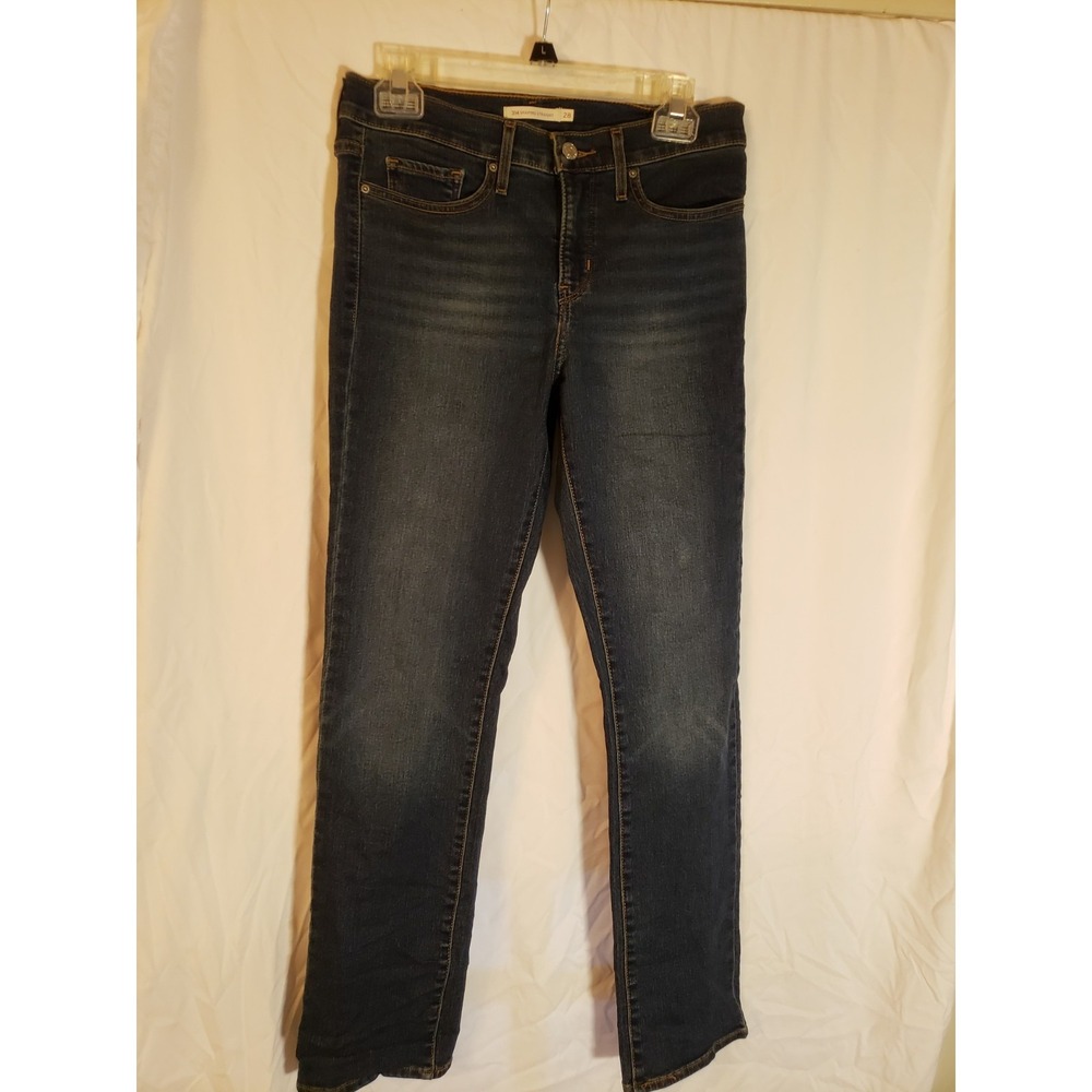 Women's 314 Levi's Shaping Straight Jeans Size 28